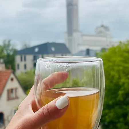 Church View Apartment